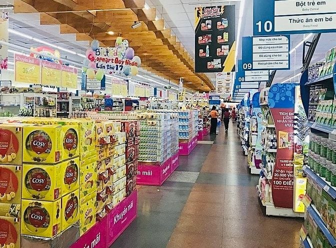 Tuyển Gấp Nam, Nữ Trung Tuổi Phụ Bán Hàng Đi Làm Ngay Tại TP.HCM