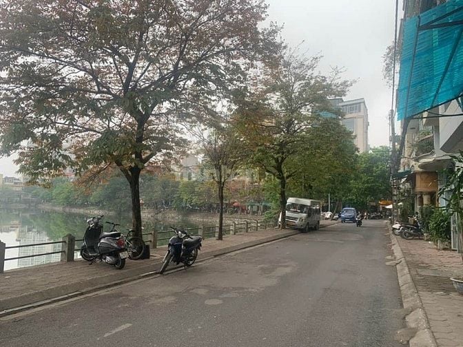 PHÂN LÔ - Ô TÔ ĐỖ CỬA - 7 TẦNG - THANG MÁY - NHÀ MỚI - 2 THOÁNG