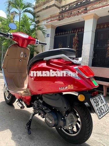 Vespa 50cc 2024 đỏ Zin100% odo1500km đẹp99% bs.tp