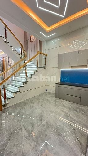 Chủ Giảm Cần Bán Gấp Căn Nhà Sát Chợ Bệnh Viện Lê văn Quới 