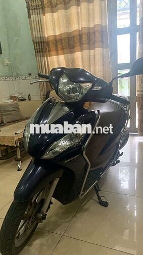 Cần bán xe vision 2015