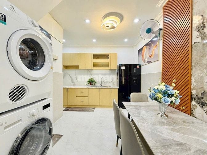 Bán căn 58m2 giá 2 tỷ 250 triệu đường số 21, phường 8, Gò Vấp.