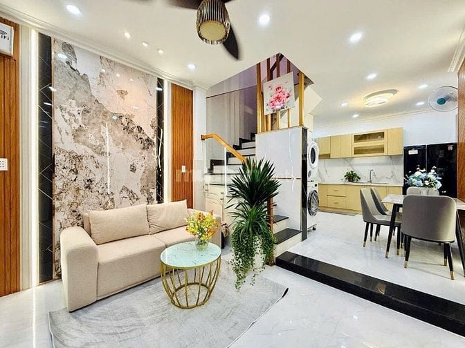 Bán căn 58m2 giá 2 tỷ 250 triệu đường số 21, phường 8, Gò Vấp.