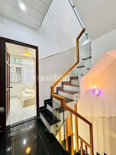 Bán căn 58m2 giá 2 tỷ 250 triệu đường số 21, phường 8, Gò Vấp.