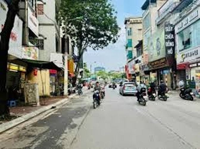 THÁI THỊNH - NHÀ ĐẸP Ở LUÔN - Ô TÔ VÀO NHÀ - KHU VỰC TIỆN ÍCH BẠT NGÀN