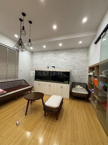THÁI THỊNH - NHÀ ĐẸP Ở LUÔN - Ô TÔ VÀO NHÀ - KHU VỰC TIỆN ÍCH BẠT NGÀN