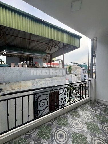 NHÀ MỚI 5 TẦNG PHỐ VĨNH HƯNG - HOÀNG MAI - 10M RA PHỐ - 5,8 TỶ