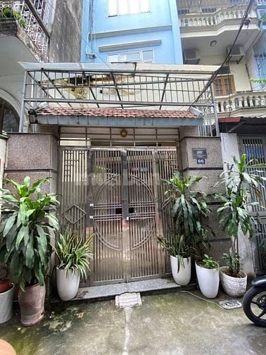 Bán nhà 100% chính chủ - nhà vị trí đẹp nhất ngõ