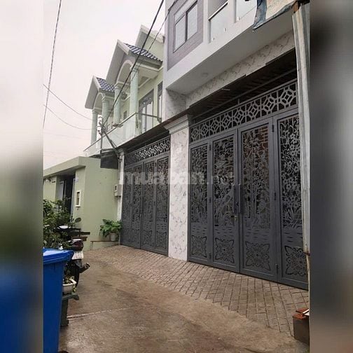 phòng mới 100% ,có tháng máy ,giá 1tr6 đến 2tr3