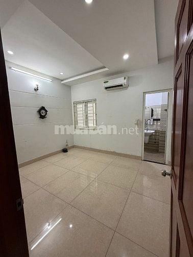 Cho thuê nhà hẻm 616 Lê Đức Thọ