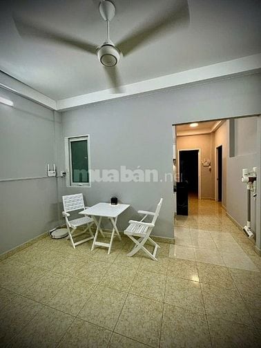 CC III Bùi Minh Trực, P5, Q8, Căn góc 2pn 56,9m2 shr 2 ban công 