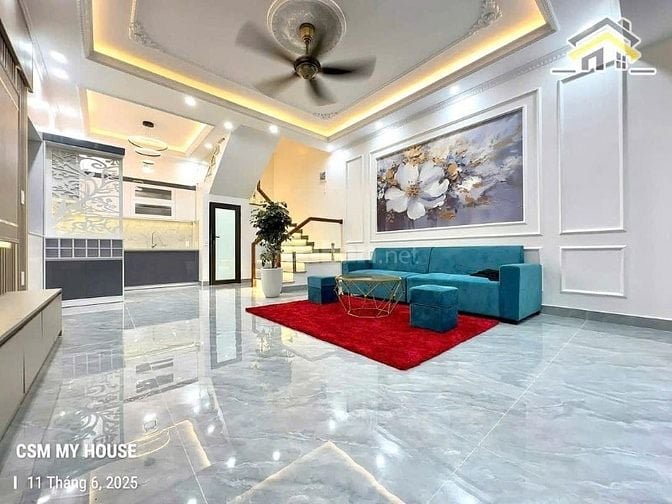 Bán nhà đường số 18 - 1 trệt 2 lầu. Giá 1,980 tỷ - DT:65m2. Ngay chợ