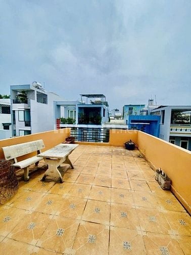 Bán 2 tỷ 350. Nhà 59m2 Lê Quang Định, Gò vấp xây 4 lầu. Cho thuê 12 tr