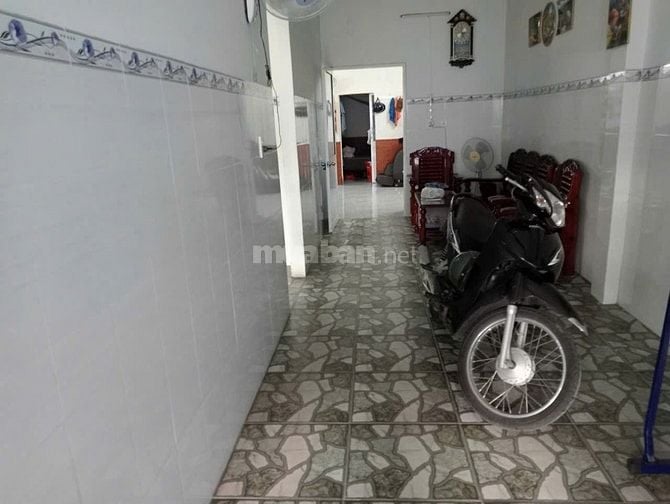 Cần Bán Gấp Nhà Cấp 4 Nở Hậu – Xe Hơi Vào Tận Sân – Giá Cực Tốt Tại