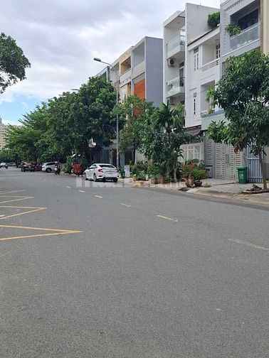 Bán đất đường 31D phường An Phú Quận 2 giá 16,5 tỷ 