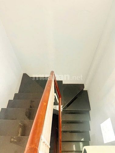 Nhà 3 lầu hẻm Phan Đăng Lưu, P7, Q.Phú Nhuận, cách mặt tiền đường 30m