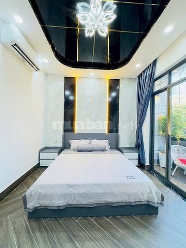 Bán nhà ngay Nguyễn Xí, Bình Thạnh.Giá: 2.4 tỷ/75m, sổ riêng, đường 6m