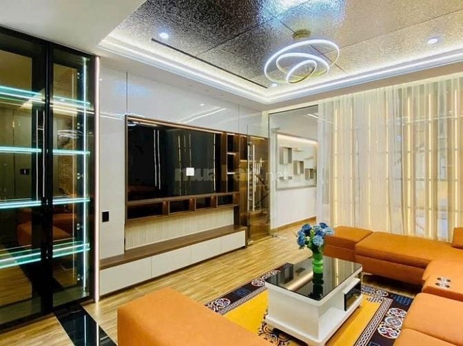 🏡 [🔥 CHỈ 4.28 TỶ] NHÀ ĐẸP NGUYỄN VĂN TRỖI – 1 TRỆT 2 LẦU HẺM XE HƠI