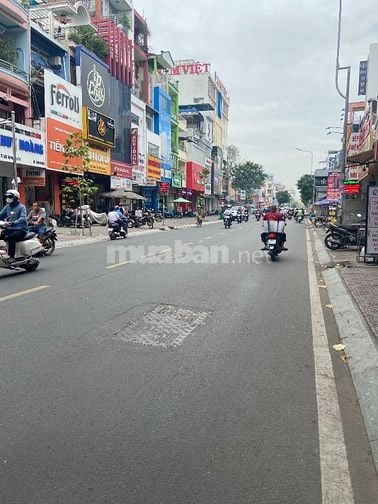 Bán nhà Mặt tiền Tô Hiến Thành, P.15, Q.10, DT: 3.8 x 20m, trệt 3 lầu