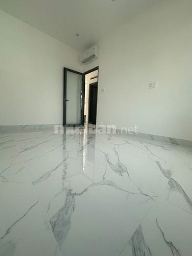 Bán nhà 2 lầu giá 5,8 tỷ phường Cát Lái TP Thủ Đức