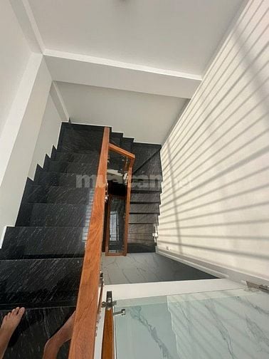 Bán nhà 2 lầu giá 5,8 tỷ phường Cát Lái TP Thủ Đức