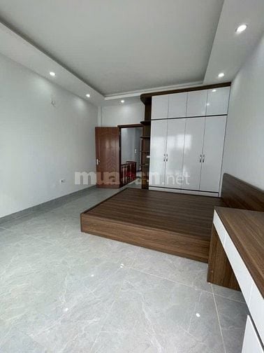 Cần bán gấp nhà 4 tầng Sát chợ Tình Lam, Đại Thành Quốc Oai