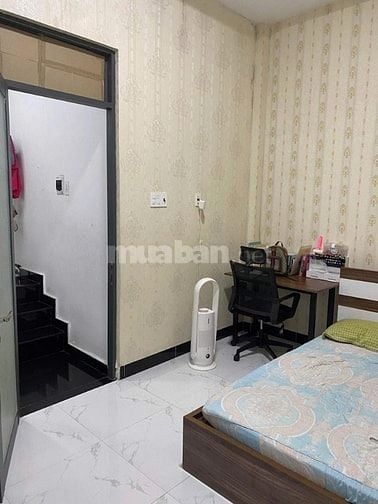 Nhà nội thất cao cấp khu Hoàng anh Gia Lai nở hậu 