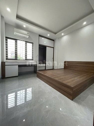 Cần bán gấp nhà 4 tầng Sát chợ Tình Lam, Đại Thành Quốc Oai