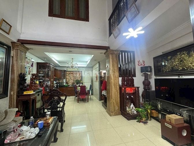 Cần bán gấp nhà Bùi Thế Mỹ P. 10 - Quận Tân Bình khu an ninh VIP