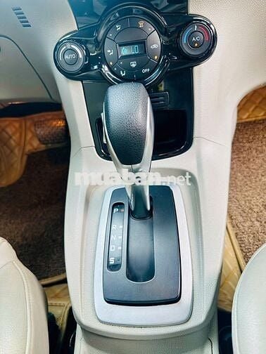 Ford Fiesta 2018 1.5 AT Titanium - 85000 km