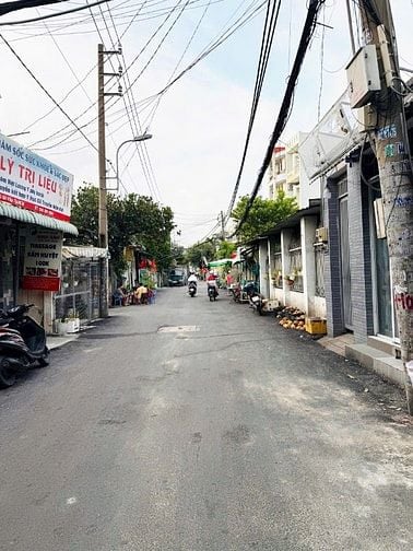 Nhà bán 3 Lầu DT:4,8x20,5m hẻm 7m Nguyễn Văn Khối, P8, Q.Gò Vấp.