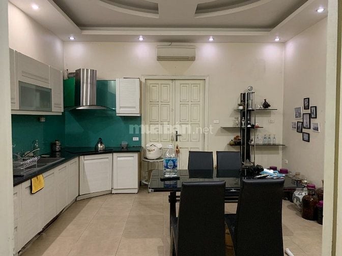 Ô tô vào nhà! Nhà đẹp! Phố Nguyễn Phúc Lai 60m2, 3.5 tầng, Mt5m
