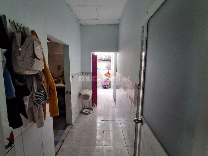 Nhà 2 tầng mặt hẻm xe hơi thông 128 HTP Quận 7. 5*21 hơn 8 tỷ.