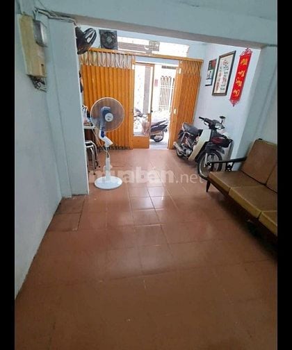 Bán nhà hẻm 4m Nguyễn Văn Cừ P1 Q5 diện tích 3x13m chỉ 6,3 tỷ.