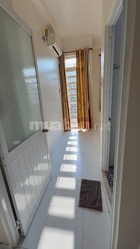 [Chính chủ] Bán nhà hẻm 24.8m2, đủ nội thất, 2 phòng ngủ, toilet riêng