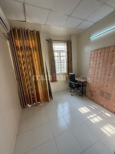 [Chính chủ] Bán nhà hẻm 24.8m2, đủ nội thất, 2 phòng ngủ, toilet riêng