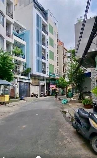Đất thổ cư, sổ hồng riêng, Cộng Hòa, P.13, Tân Bình. DT: 4,5x15m, giá: