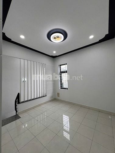 Bán nhà Hóc Môn sổ hồng riêng, 1 trệt 1 lầu, đường Phan Văn Hớn