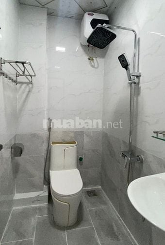 BÁN NHÀ 5 TẦNG Ỷ LA, CHỈ 4,85 TỶ, NHÀ MỚI KINH KOONG VỀ Ở NGAY.