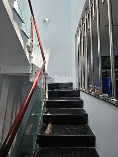 Bán Nhà Đẹp 4 Tầng,Ngay Hưng Phú.Q8 - 74M2, Ngang 3.7M, Ko QH, Chỉ 7.T