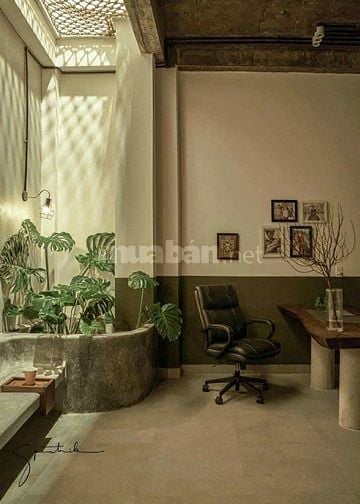 Bán nhà đẹp mới xây hẻm 671 Nguyễn Kiệm, Phường 9, Phú Nhuận.