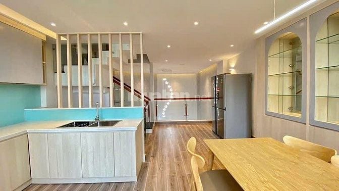 BÁN NHÀ 5 TẦNG HXH 3/2 P.14 Q.10| NGANG 8.4M – GIÁ CHỈ 19 TỶ!