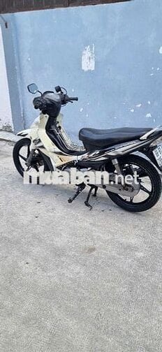 Nhà dư dùng cần bán 2 chiếc xe như hình