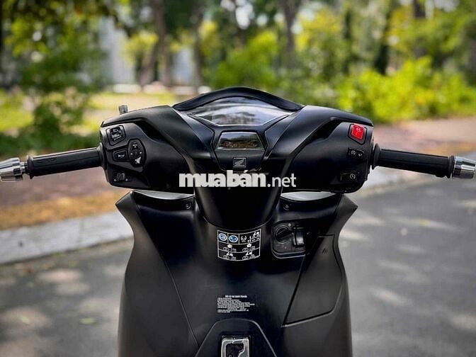 SH350i 2021 máy thái đk 2024