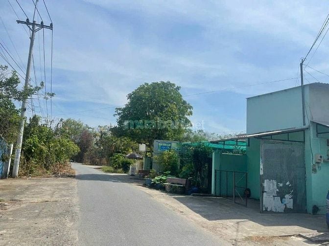 Bán nhanh dãy trọ 8 phòng ở Xã Tân Thông Hội - Củ Chi .giá 750triệu