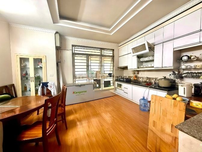Phân lô Liễu Giai 56m2*5T,mt 5.3m, 2thoáng, oto tránh,KD, giá 20.95tỷ.