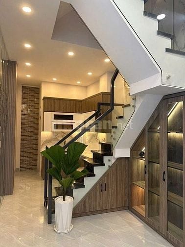 Chuyển công tác bán nhanh nhà  đường Đồng Xoài P13 Tân bình 