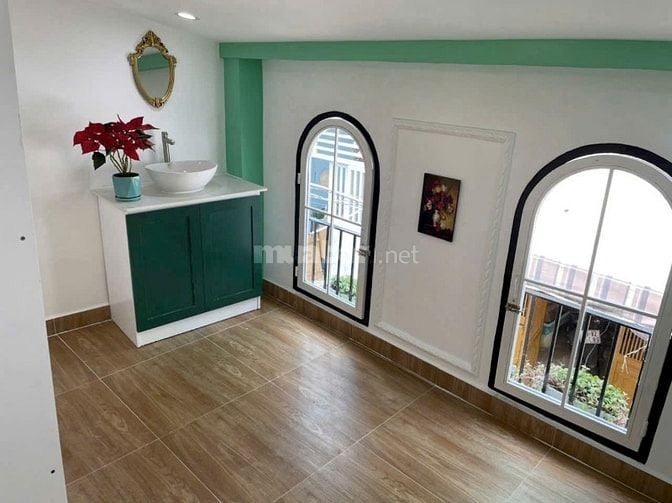 Chủ nhà ngộp lãi bán gấp nhà hẻm oto. Đường Quốc lộ 13 , Hiệp Bình Chá