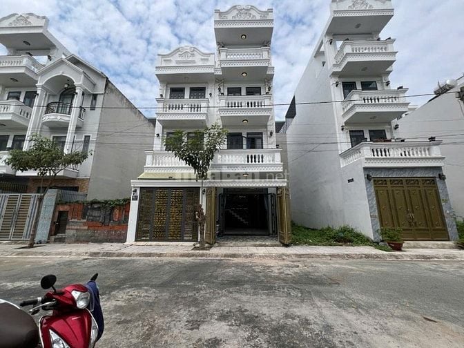 Bán nhà Cát Tường Phú Sinh - Đức Hòa, Long An, 1 trệt 3 lầu, SH riêng