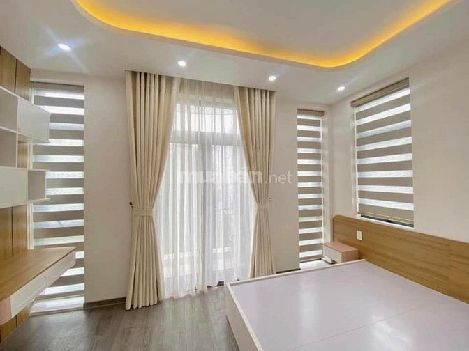 Rèm Vải "Đẹp Sang" Cho Phòng Khách